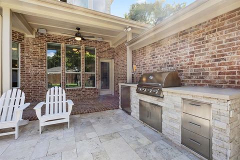 Tiny photo for 5001 Stanford Avenue, Dallas, TX 75209 (MLS # 21067198)
