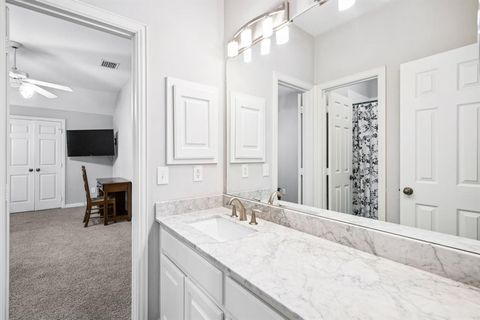 Tiny photo for 5001 Stanford Avenue, Dallas, TX 75209 (MLS # 21067198)