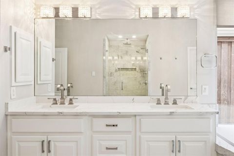 Tiny photo for 5001 Stanford Avenue, Dallas, TX 75209 (MLS # 21067198)