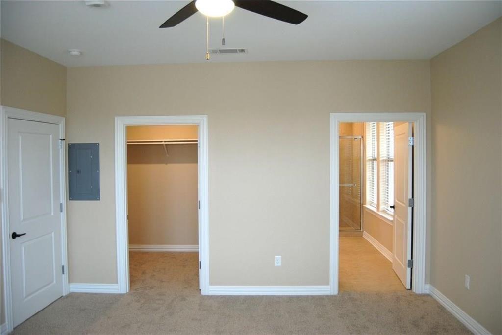 Castle Hills Quarters At The Shop - Residential Lease