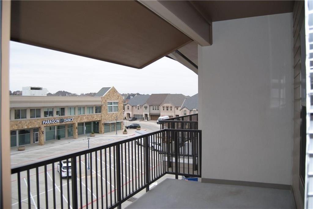 Castle Hills Quarters At The Shop - Residential Lease