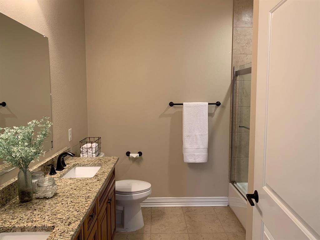 Castle Hills Quarters At The Shop - Residential Lease