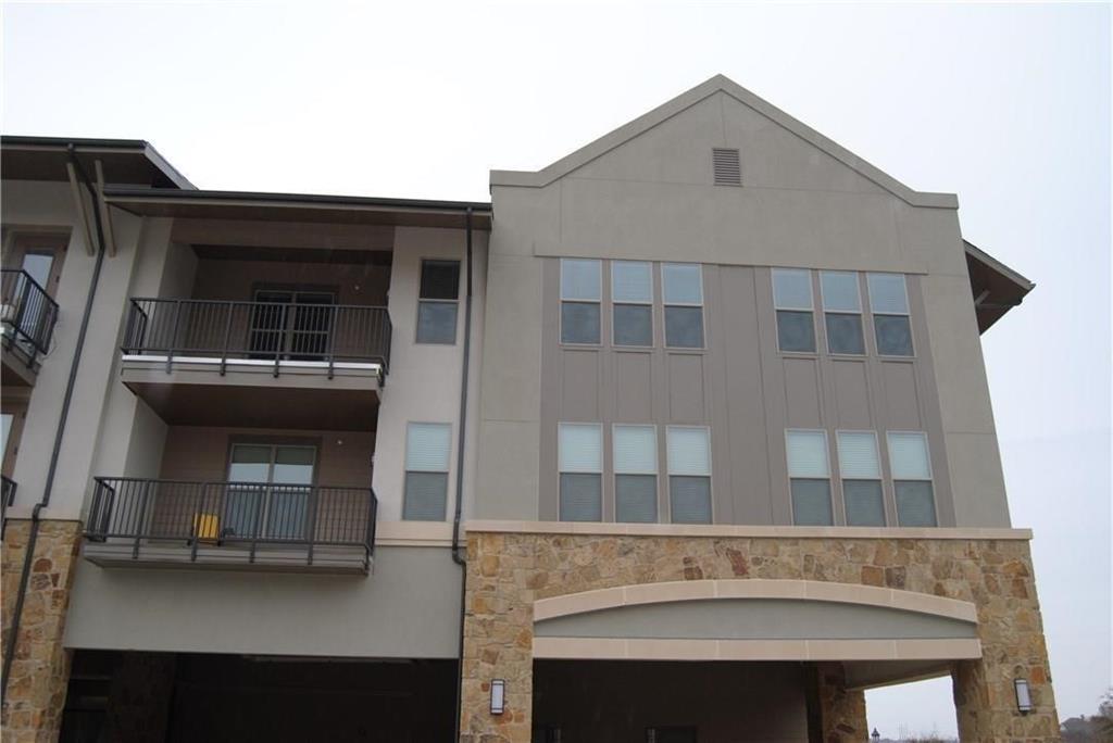 Castle Hills Quarters At The Shop - Residential Lease