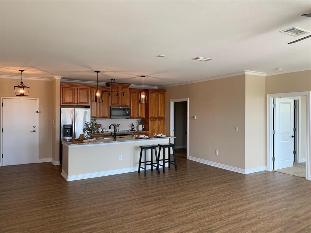 Castle Hills Quarters At The Shop - Residential Lease