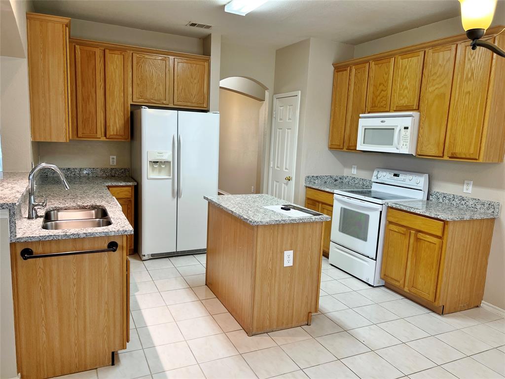 Cypress Point Estate Ph V - Residential Lease