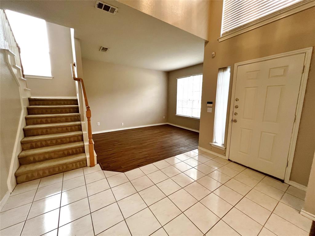 Cypress Point Estate Ph V - Residential Lease