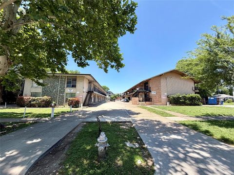 Photo of 4523, 4535, 4601 Reiger Avenue, Dallas, TX 75246 (MLS # 21275565)