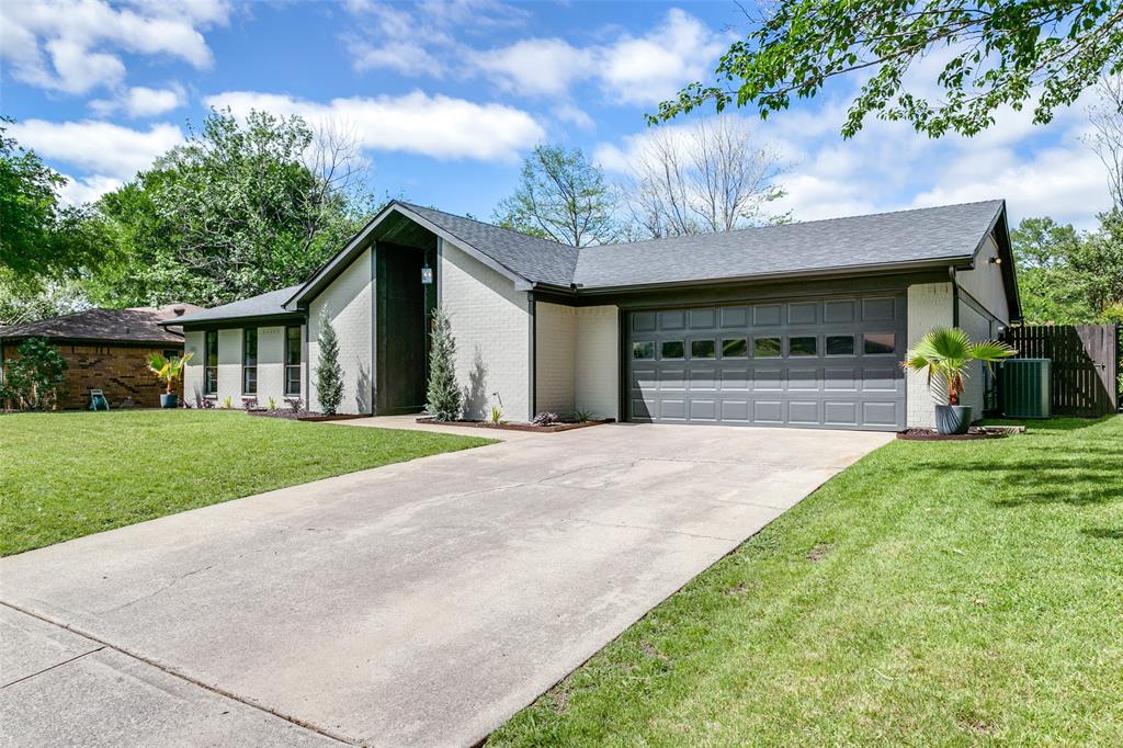 Oak Creek Estate Grapevine - Residential