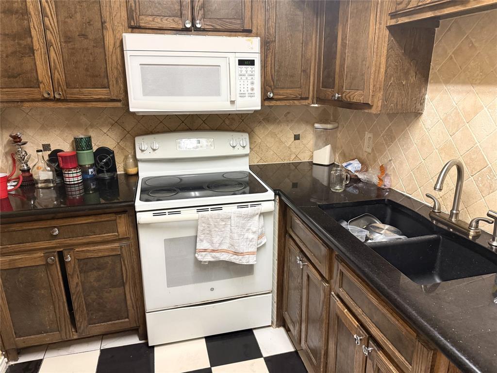 9825 Walnut Street M 207