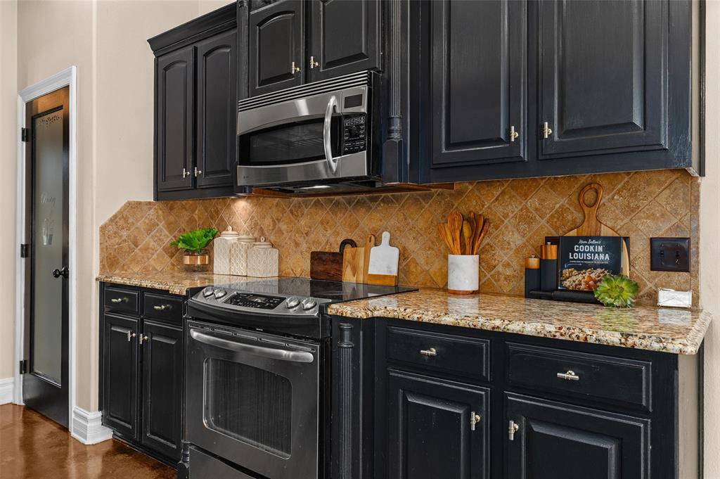 North Desoto Estate #3 - Residential