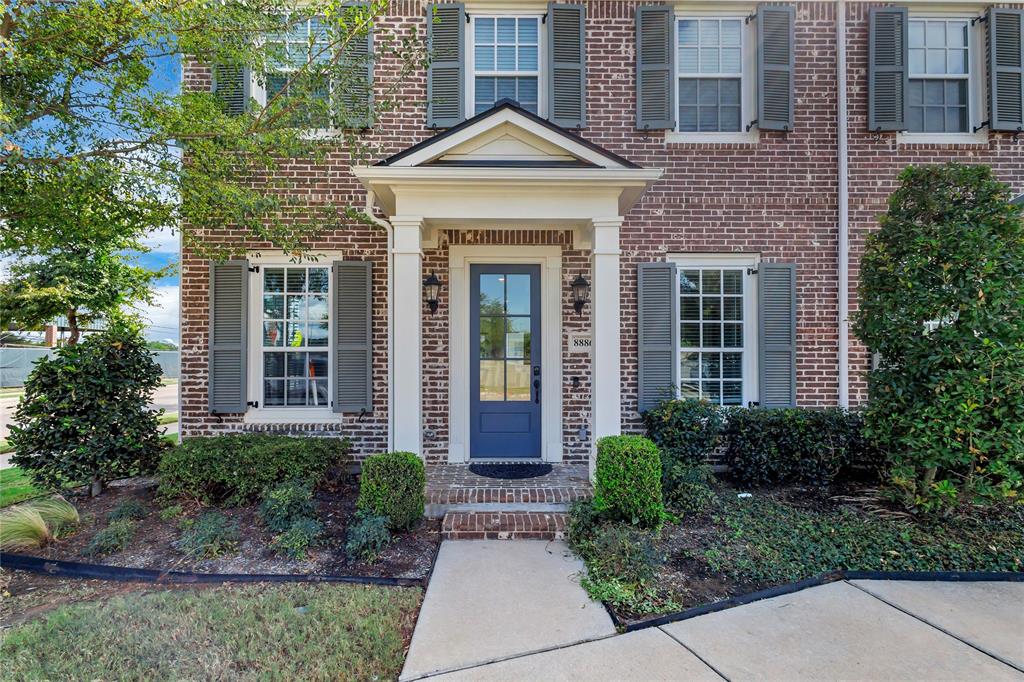 8886 Ice House Drive