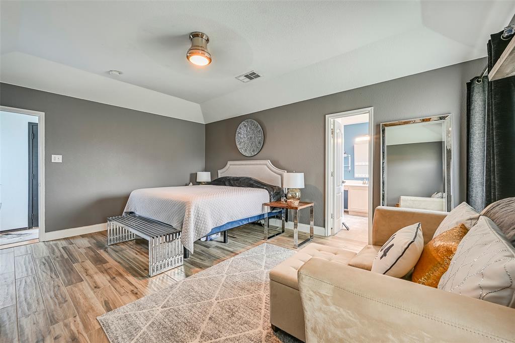 HERITAGE PH 3 BLK 6 LT 14 - Residential