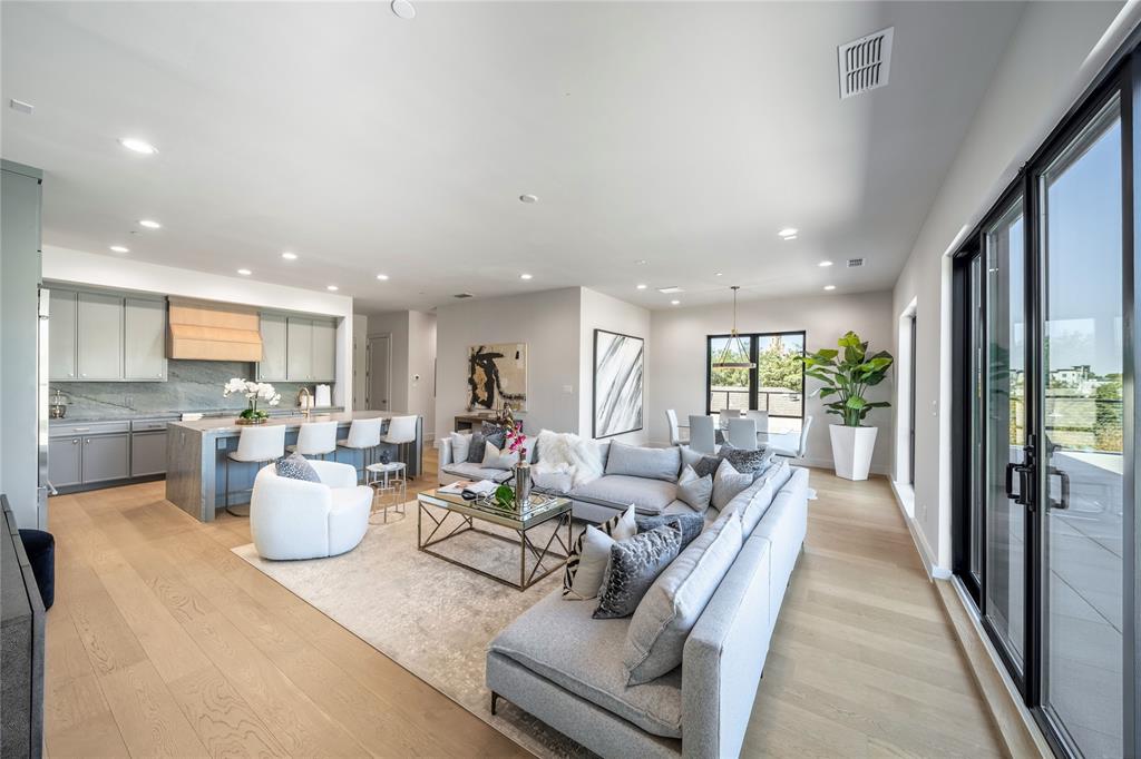 3601 Routh Street PH 4A