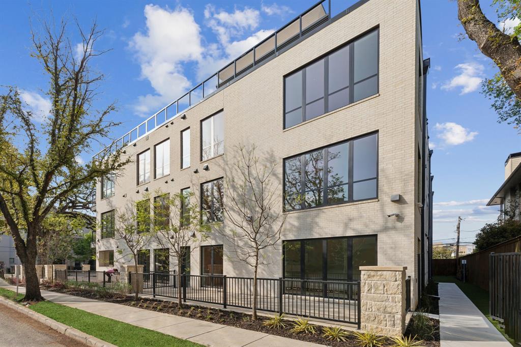3601 Routh Street PH 4A