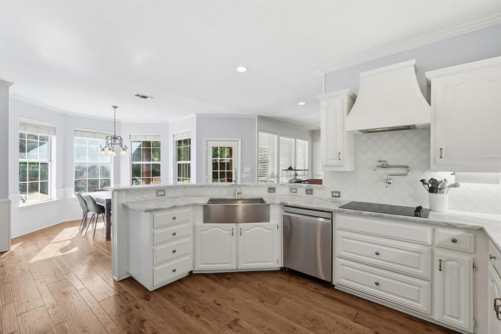 Pecan Hollow - Residential