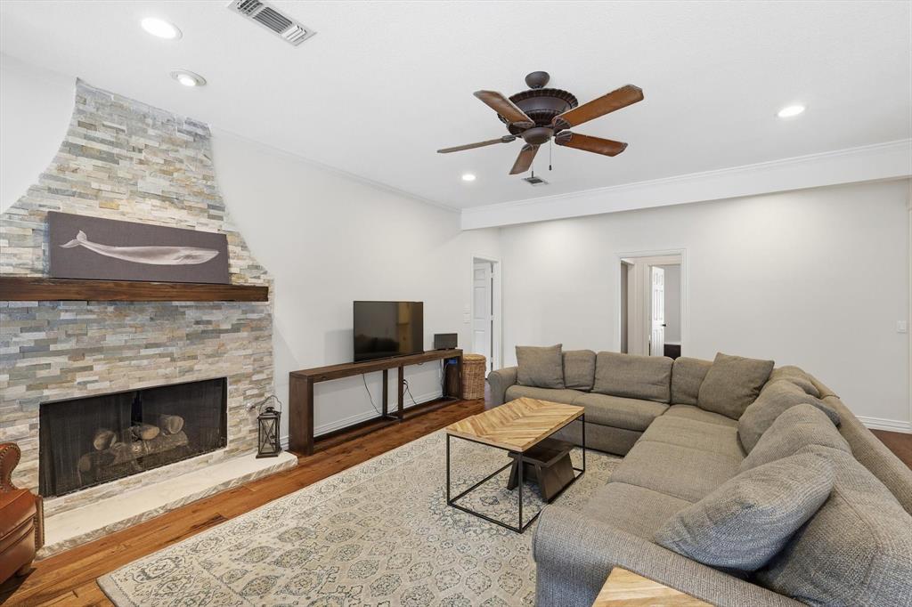 Pecan Hollow - Residential