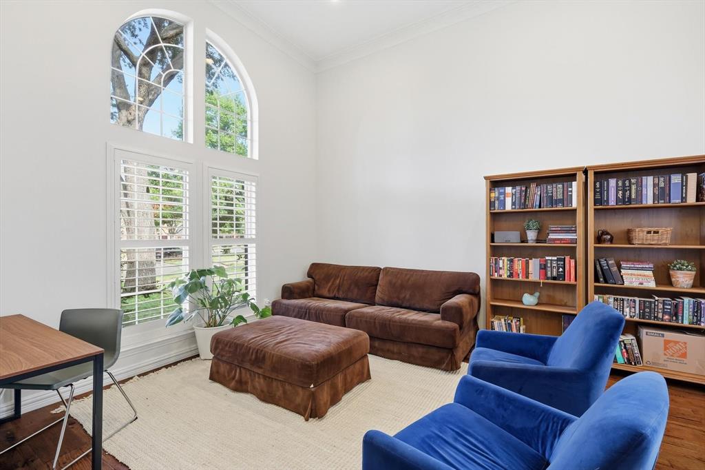 192 Hollowtree Court