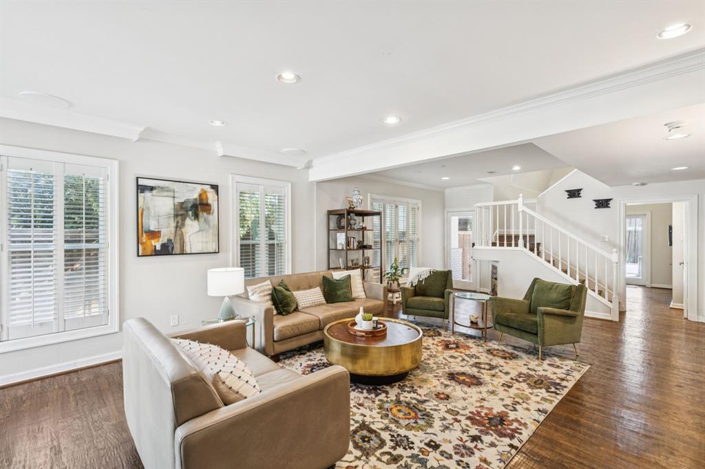 4349 Southern Avenue