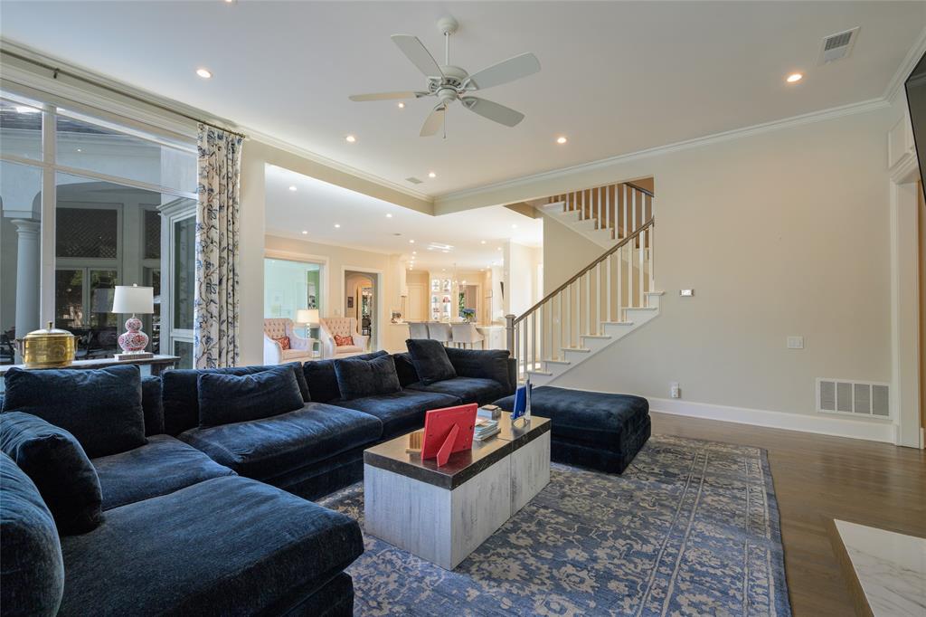 Willow Bend Place - Residential