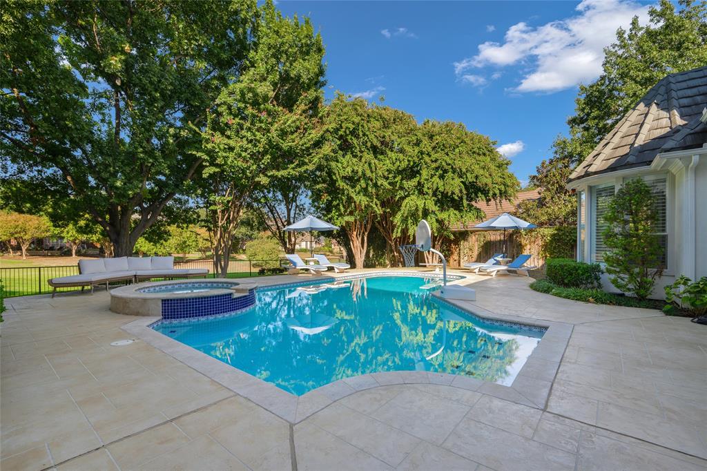 Willow Bend Place - Residential