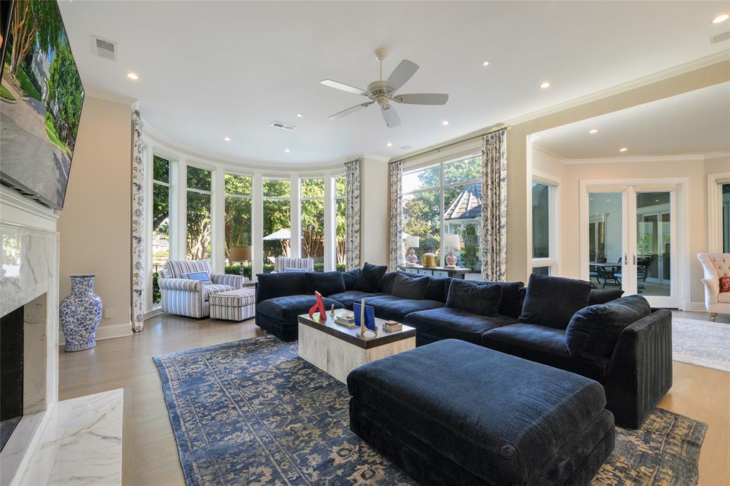 Willow Bend Place - Residential