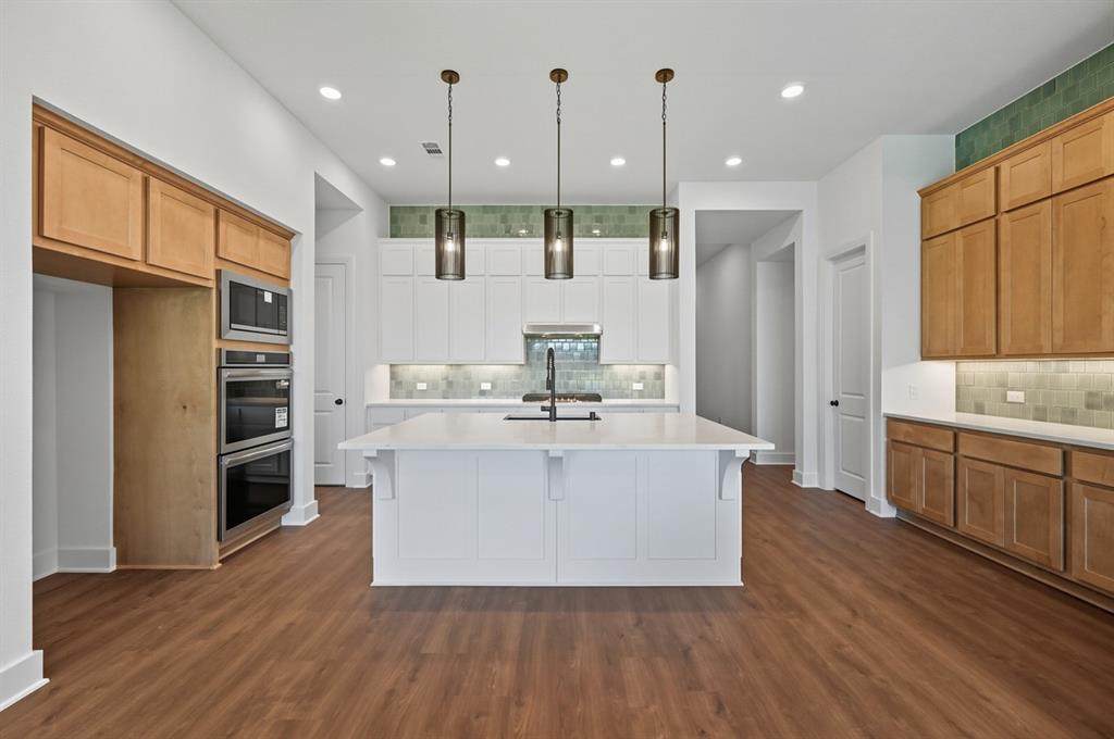 2229 Garnet Drive