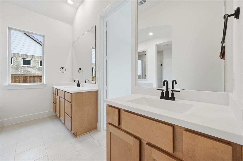 Ridge Crossing - Residential