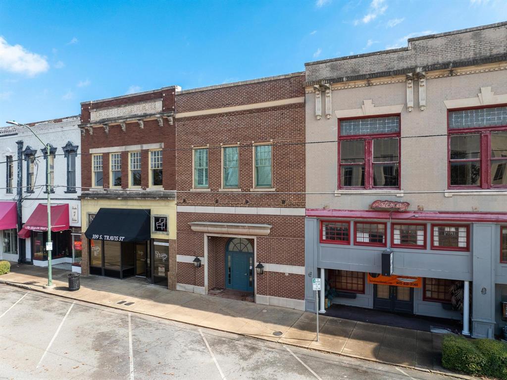 111 S Travis Street