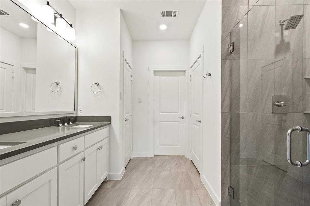 Cottonwood Creek Villas - Residential