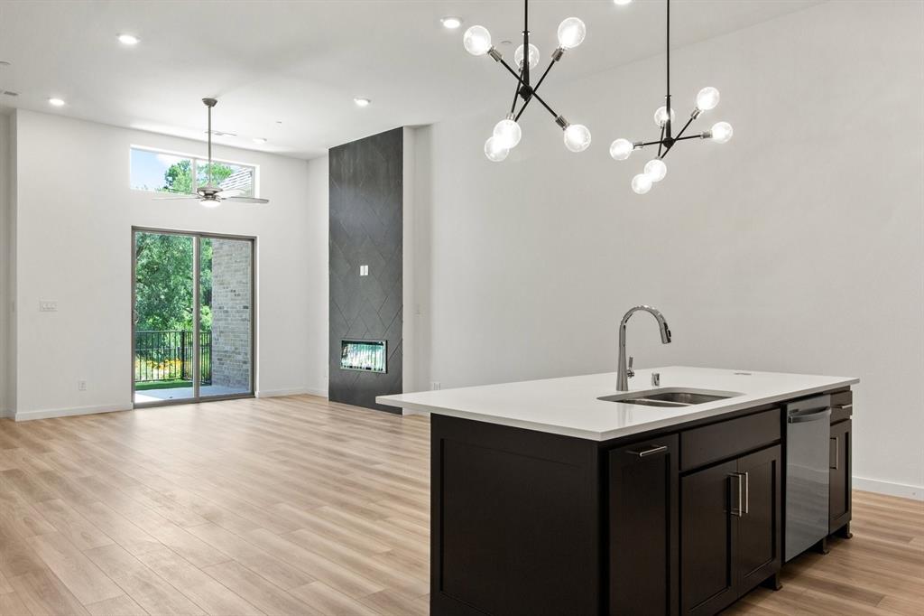 Cottonwood Creek Villas - Residential