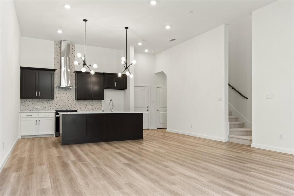 Cottonwood Creek Villas - Residential