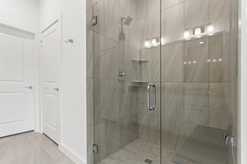 Cottonwood Creek Villas - Residential