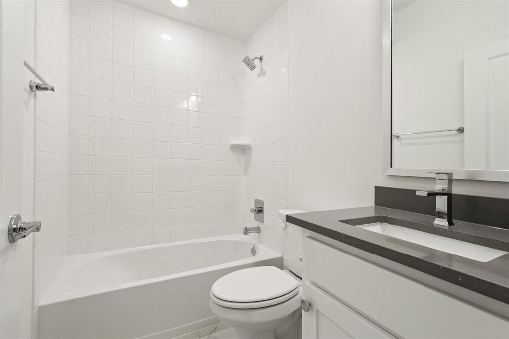 Cottonwood Creek Villas - Residential