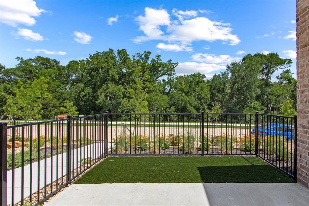 Cottonwood Creek Villas - Residential