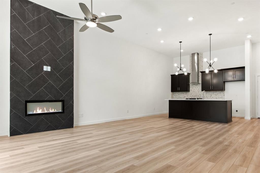 Cottonwood Creek Villas - Residential