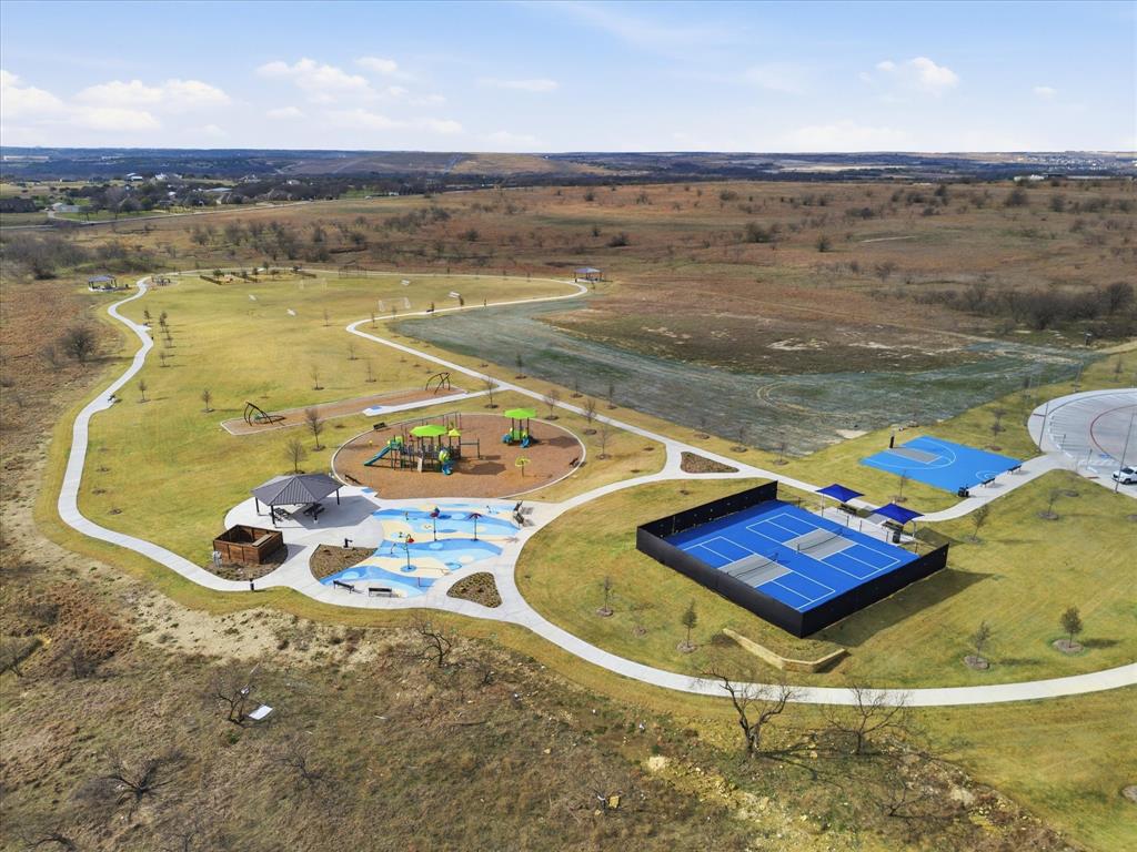 Vista West II - Residential