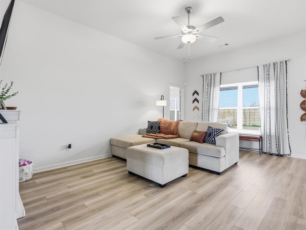 Vista West II - Residential