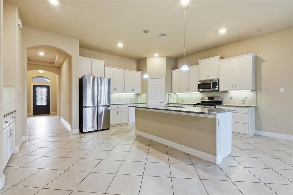 Photo of 3709 Tunstall Drive, Frisco, TX 75036 (MLS # 21268649)