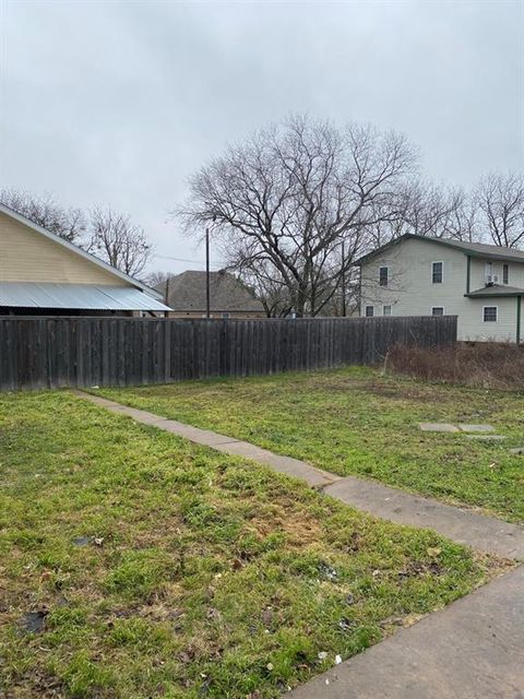 A home in Van Alstyne