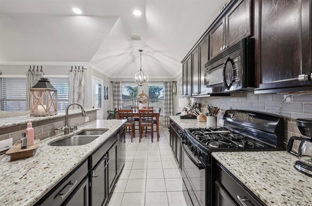 Mistletoe Hill Ph VI & Vii - Residential