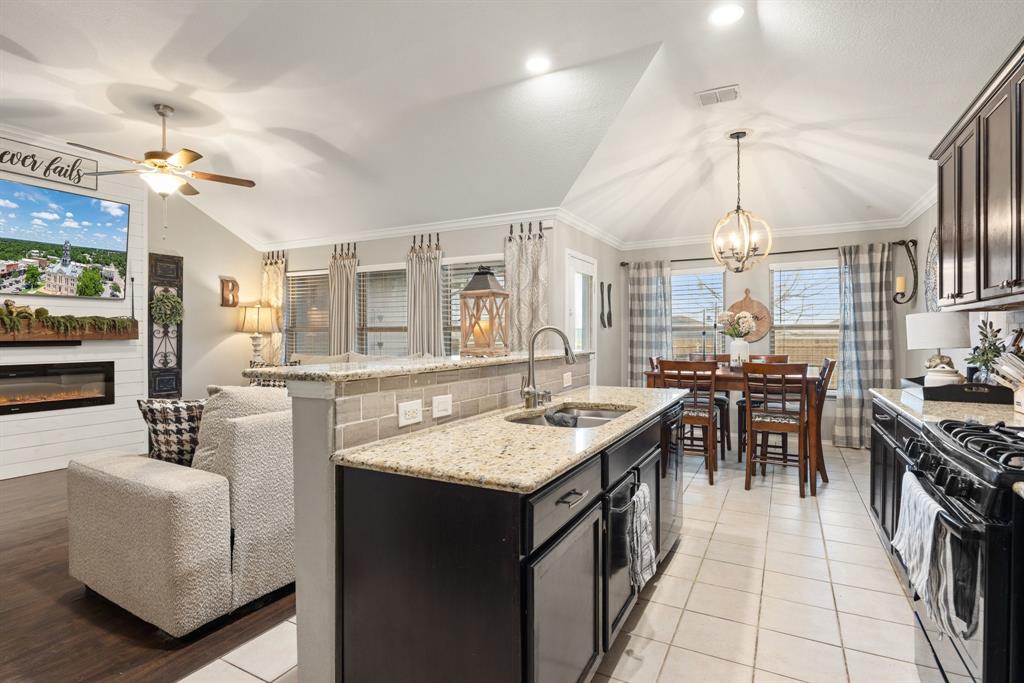 Mistletoe Hill Ph VI & Vii - Residential