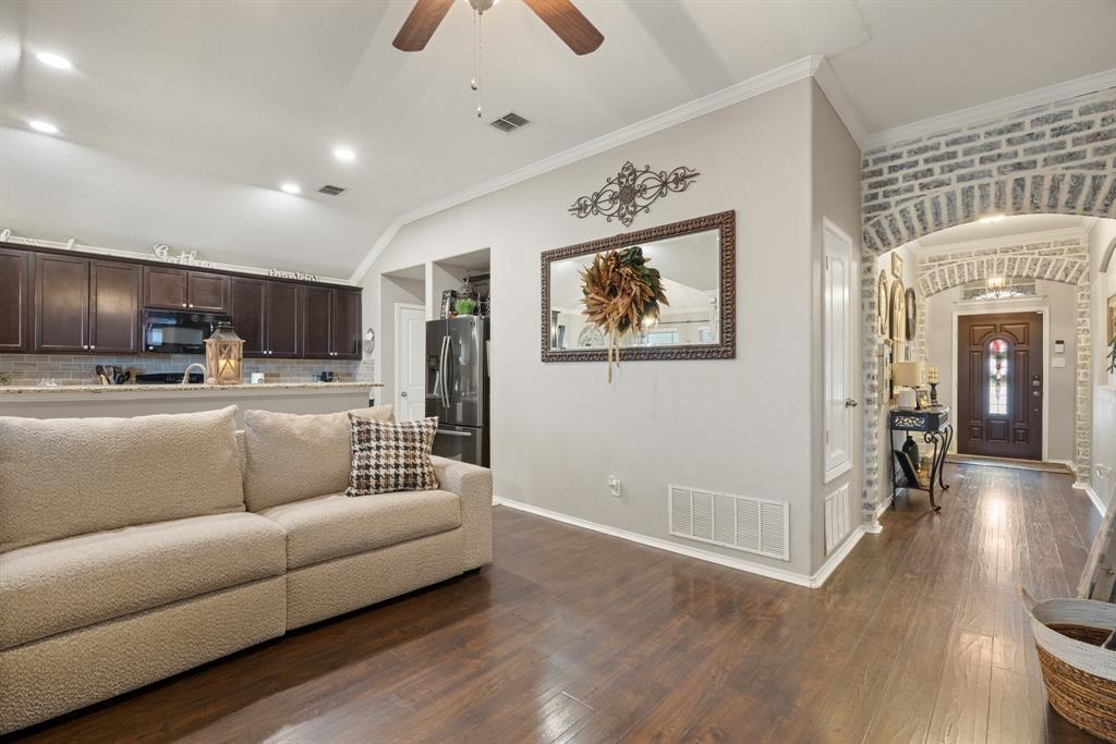 Mistletoe Hill Ph VI & Vii - Residential