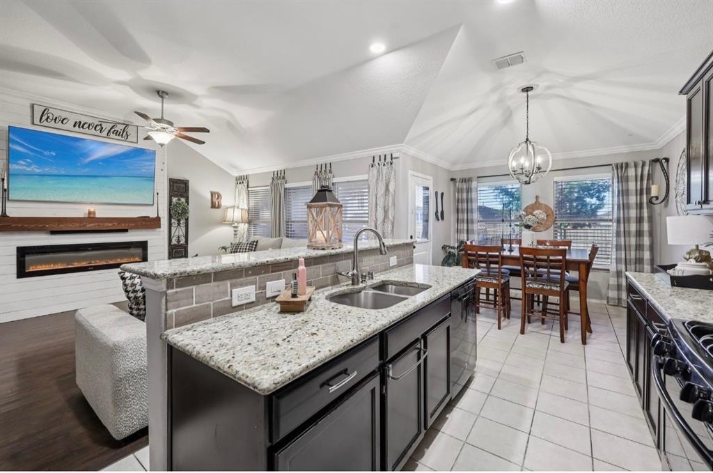 Mistletoe Hill Ph VI & Vii - Residential