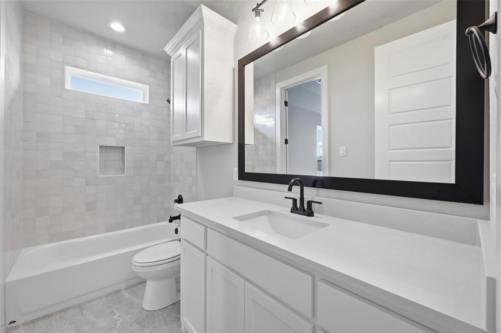 Aledo Heights - Residential