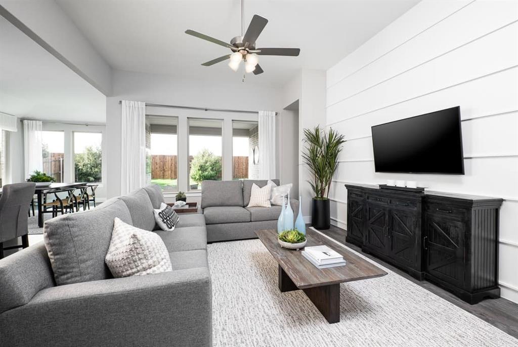 2519 Cottonwood Drive