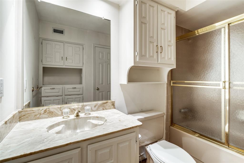 Bryan Place 02 - Residential