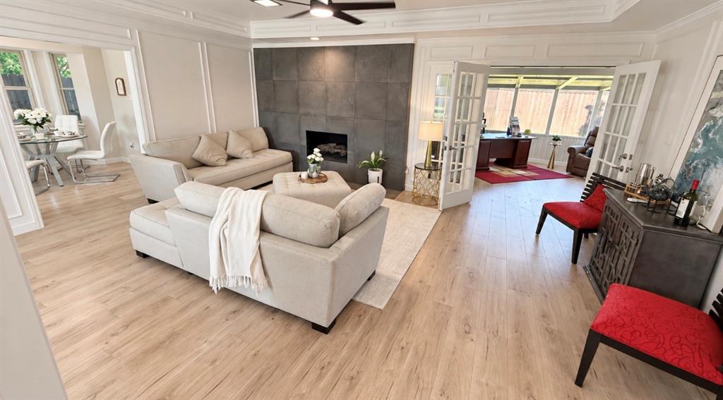 2405 Landershire Lane