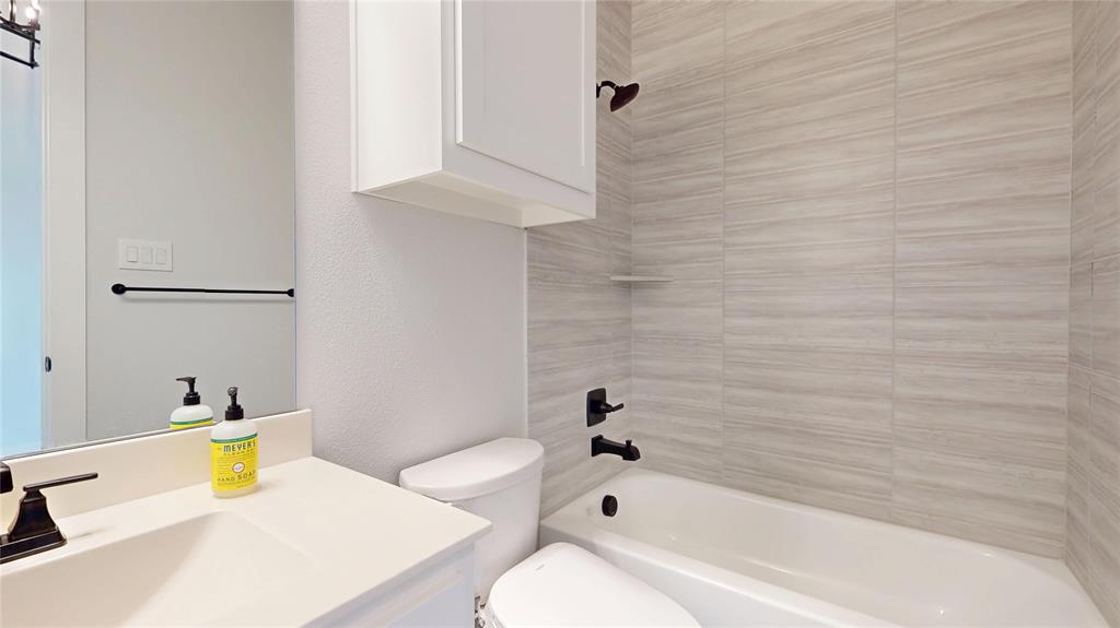 Valencia on the Lake Ph 4a - Residential