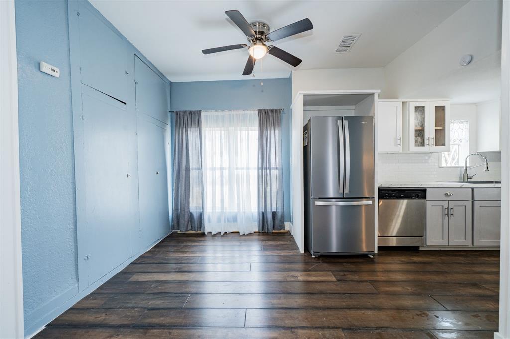 A M Moore - Residential