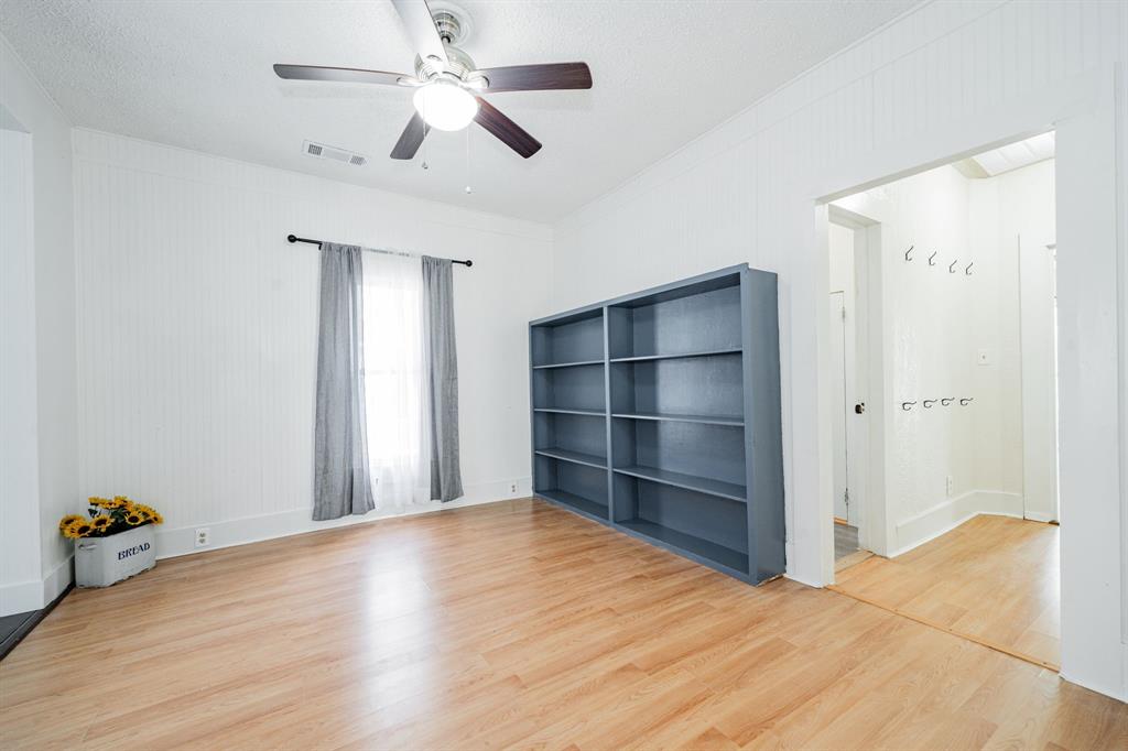 A M Moore - Residential